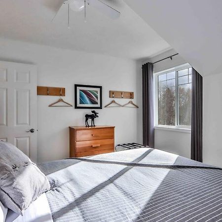 Big Mountain Views - Bright 2-Story Corner Unit Apartment แคนมอร์ ภายนอก รูปภาพ
